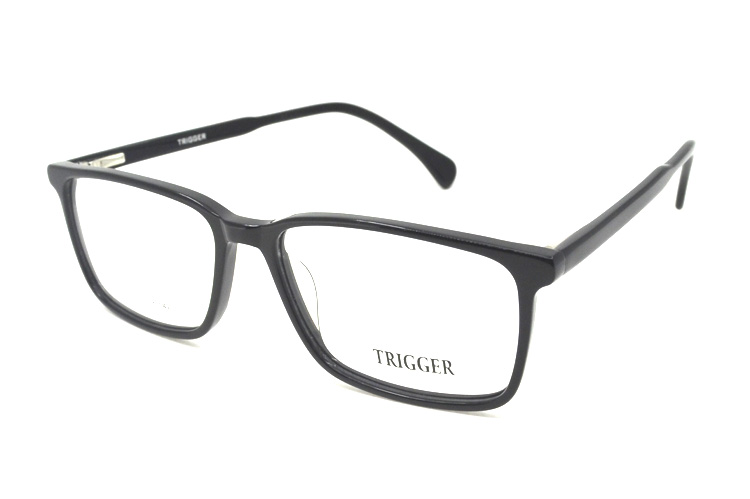 TRG 9005 BLK ANGLE.jpg